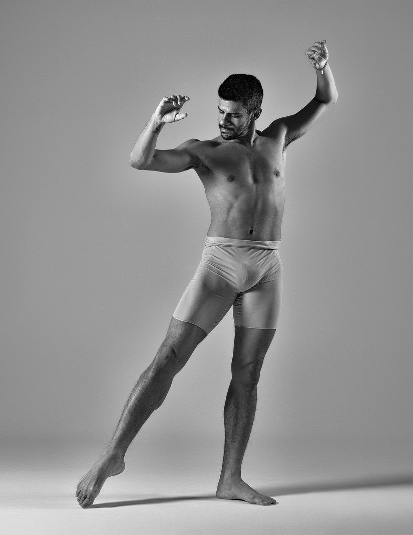 Thiago Soares - Revista Portfolio 04.jpg